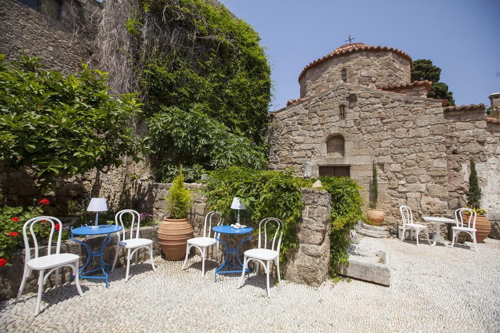 Saint Artemios Hotel And Oriental Suites Rhodes City Екстериор снимка