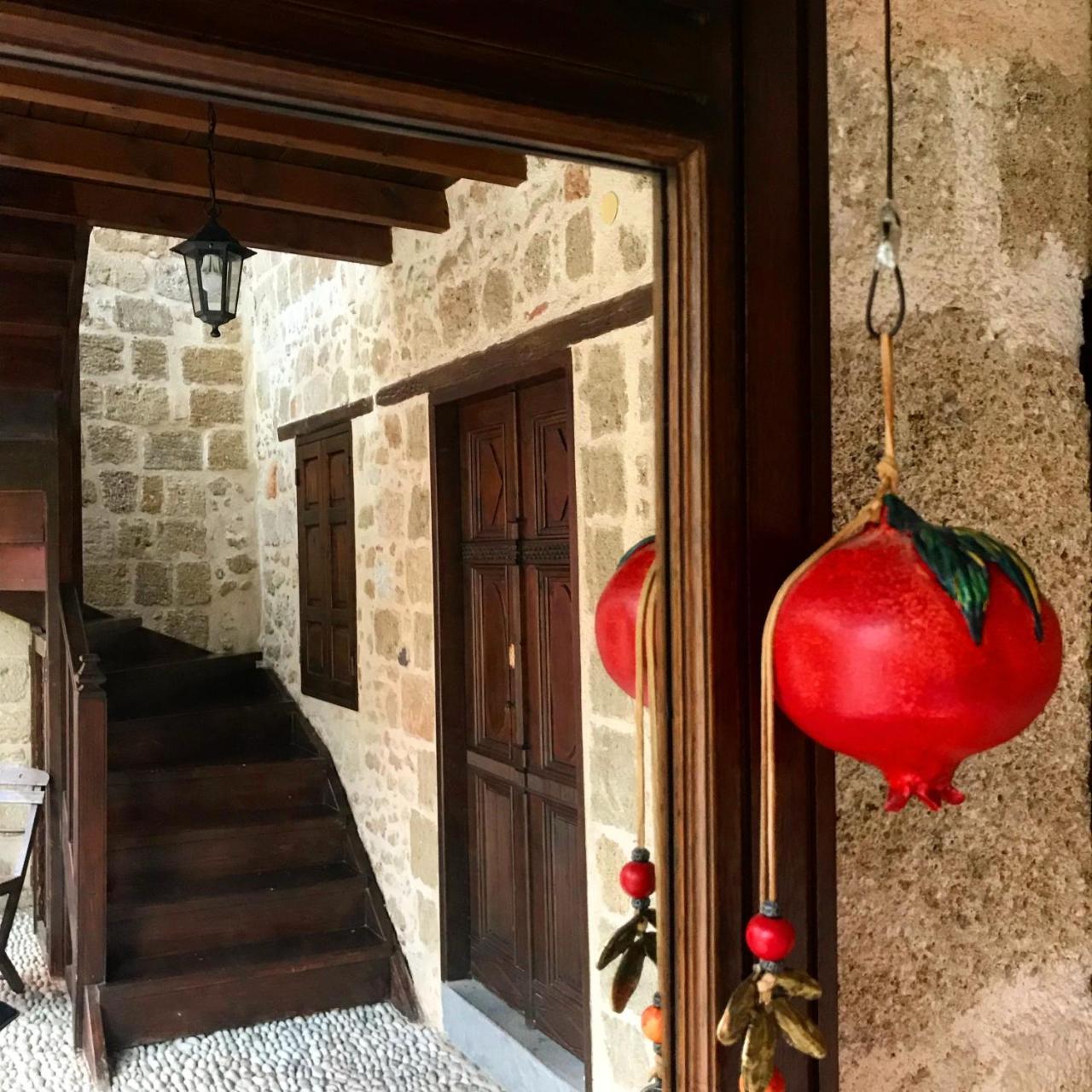 Saint Artemios Hotel And Oriental Suites Rhodes City Екстериор снимка